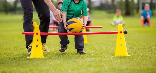 旧金山巨人队宣布主帅波奇将在赛季结束后正式退休